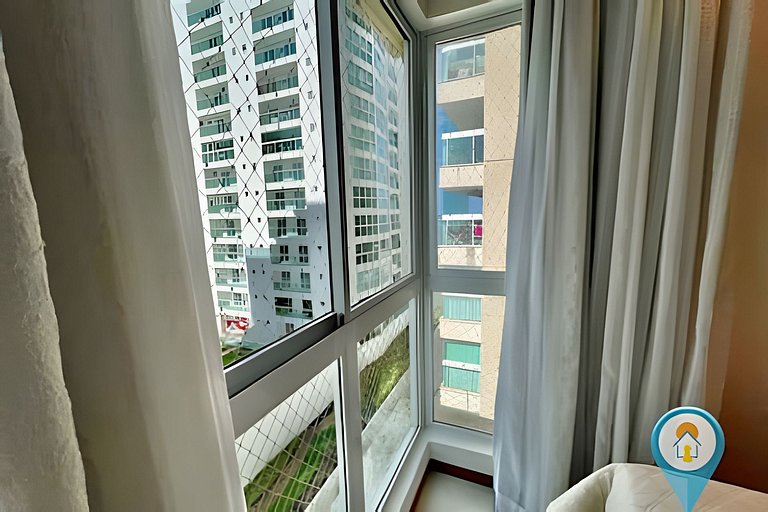 B4602 Conforto, Praia Pé na Areia e Beto Carrero