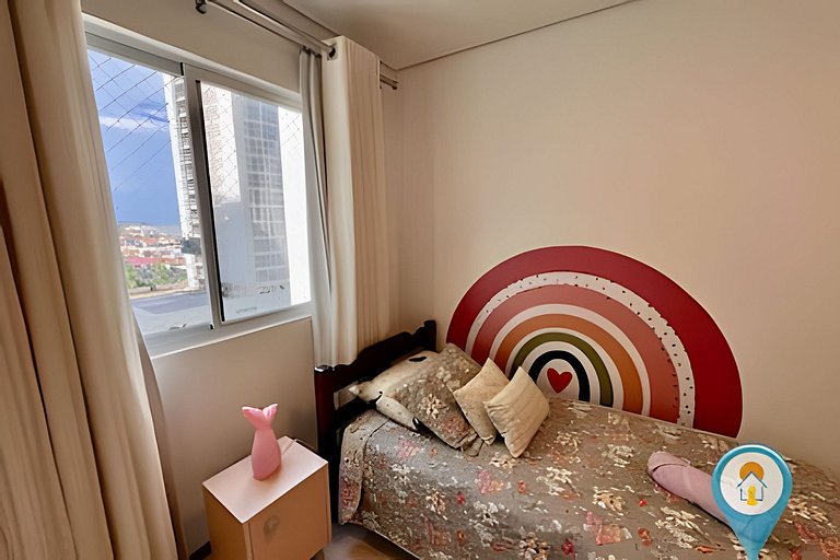 B4602 Conforto, Praia Pé na Areia e Beto Carrero