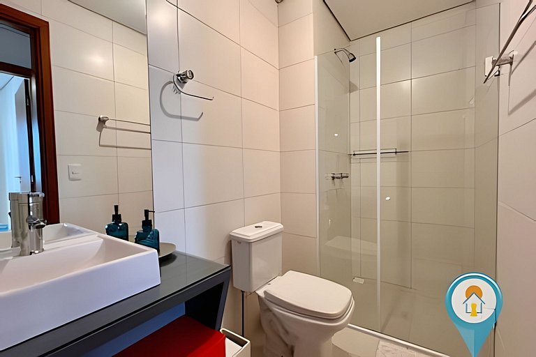 B4602 Conforto, Praia Pé na Areia e Beto Carrero