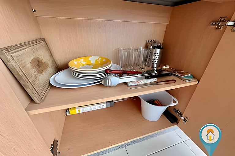 B4602 Conforto, Praia Pé na Areia e Beto Carrero