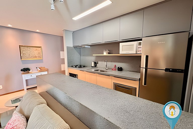 B4602 Conforto, Praia Pé na Areia e Beto Carrero