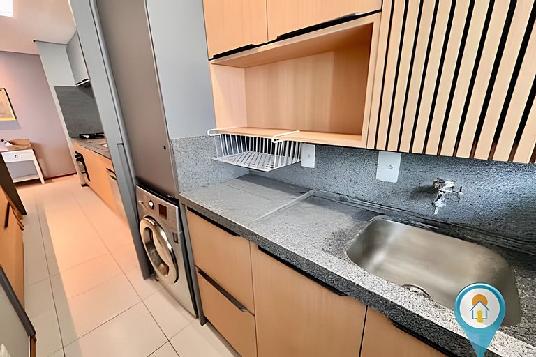 B4602 Conforto, Praia Pé na Areia e Beto Carrero