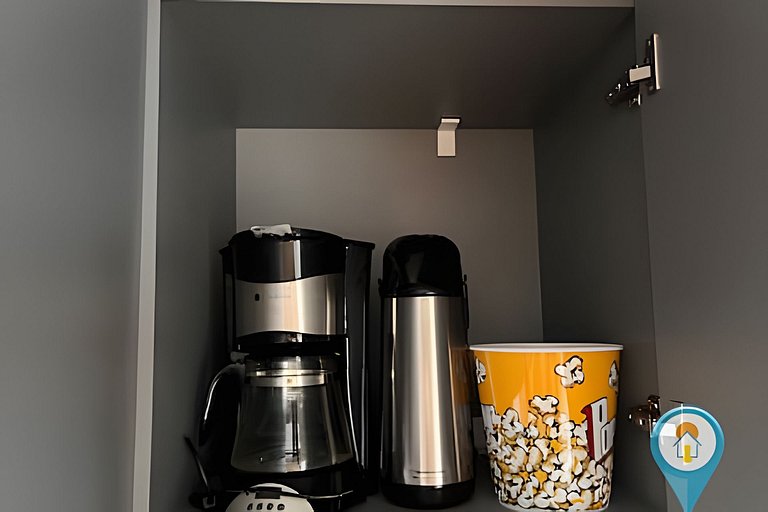 B4602 Conforto, Praia Pé na Areia e Beto Carrero