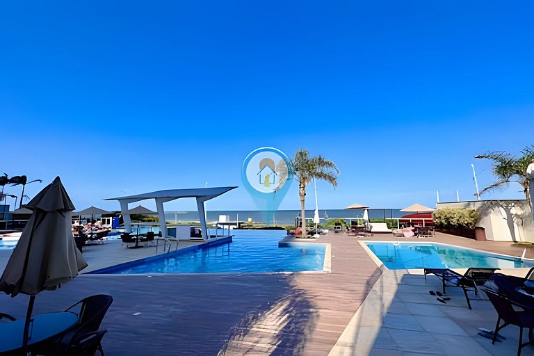 B4602 Conforto, Praia Pé na Areia e Beto Carrero