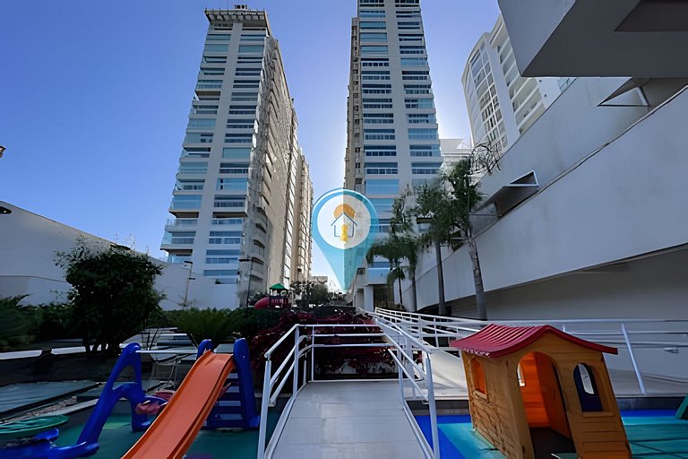 B4602 Conforto, Praia Pé na Areia e Beto Carrero