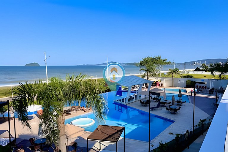 B4602 Conforto, Praia Pé na Areia e Beto Carrero