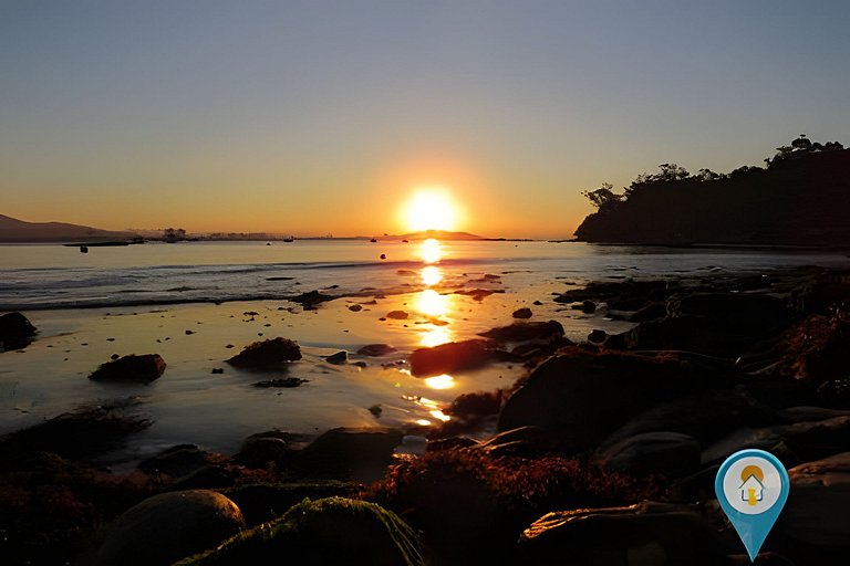 Pé na Areia Vista Mar Beto Carrero e Férias