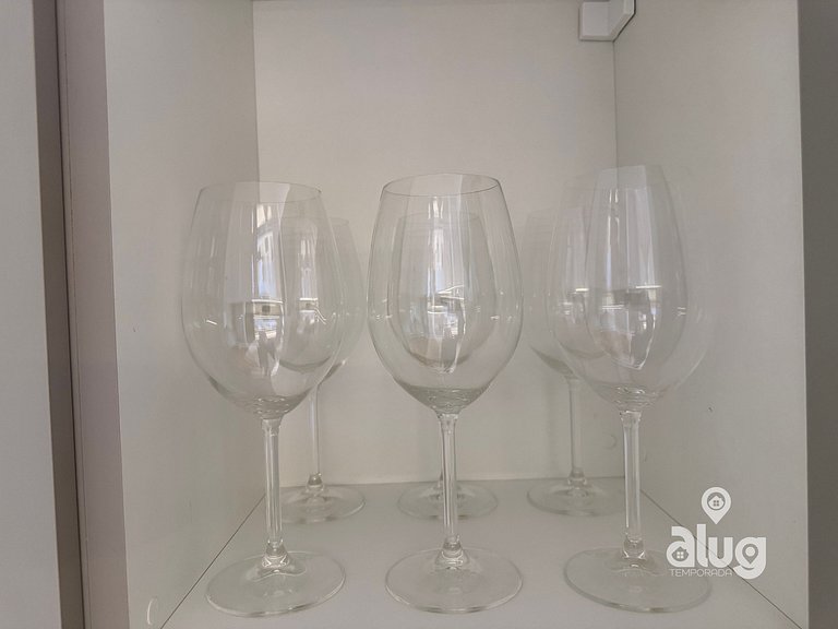 Apartamento 3 quartos perto Beto Carrero com vista mar