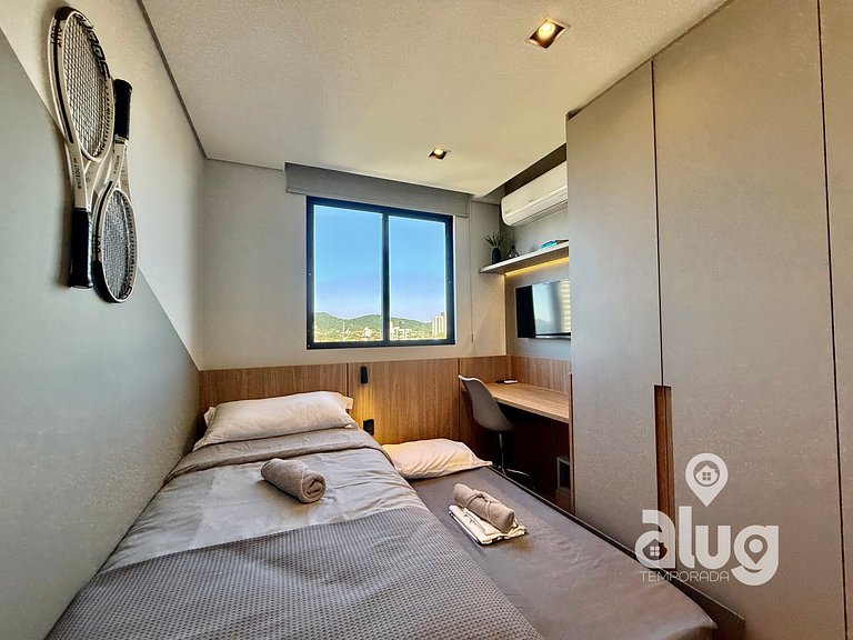 Apartamento 3 quartos perto Beto Carrero com vista mar