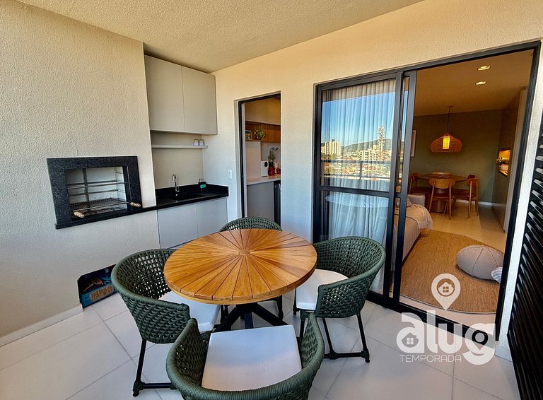 Apartamento 3 quartos perto Beto Carrero com vista mar