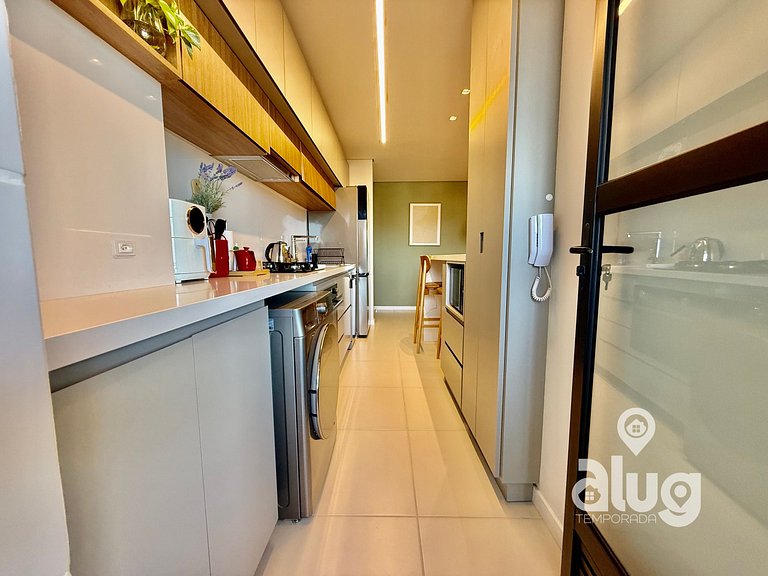 Apartamento 3 quartos perto Beto Carrero com vista mar