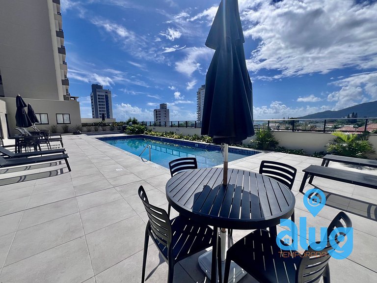 Apartamento 3 quartos perto Beto Carrero com vista mar