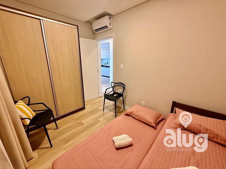 Apartment Safira Sea View Rooftop Pool and Beto Carrero