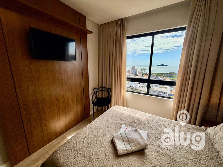 Apartment Safira Sea View Rooftop Pool and Beto Carrero