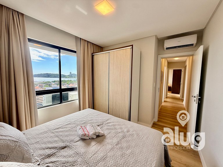 Apartment Safira Sea View Rooftop Pool and Beto Carrero