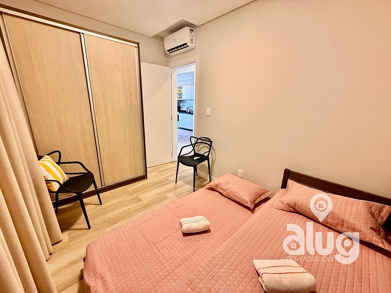 Apartment Safira Sea View Rooftop Pool and Beto Carrero