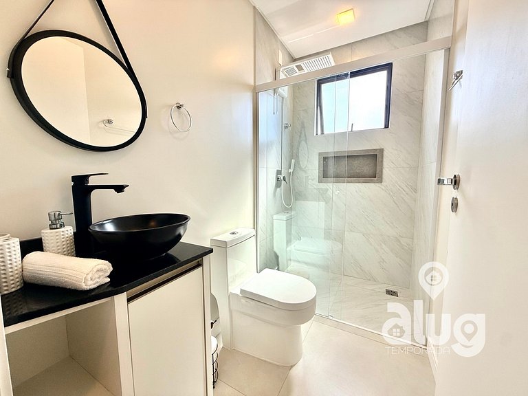 Beto Carrero | Vista Mar e Piscina Rooftop Safira