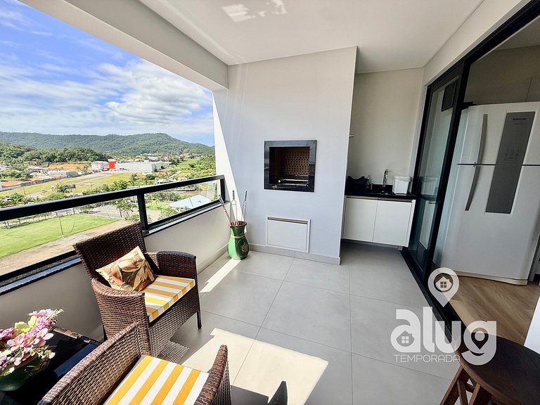 Apartment Safira Sea View Rooftop Pool and Beto Carrero