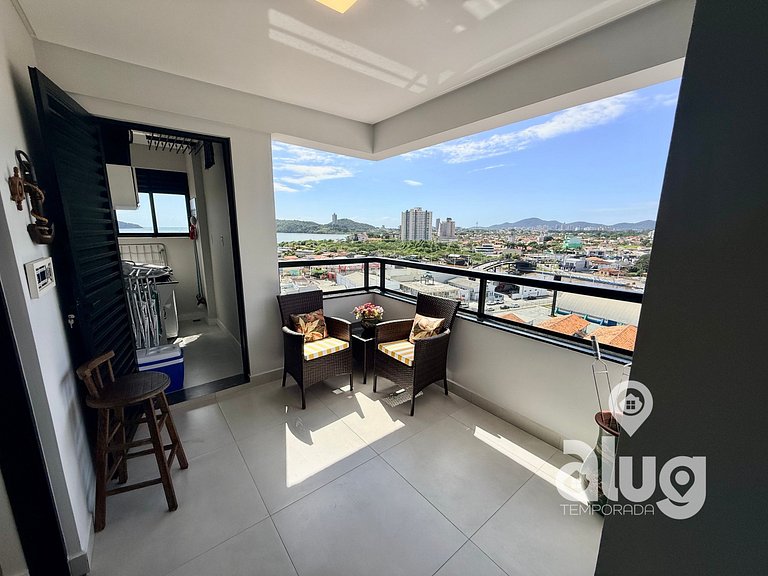 Apartment Safira Sea View Rooftop Pool and Beto Carrero