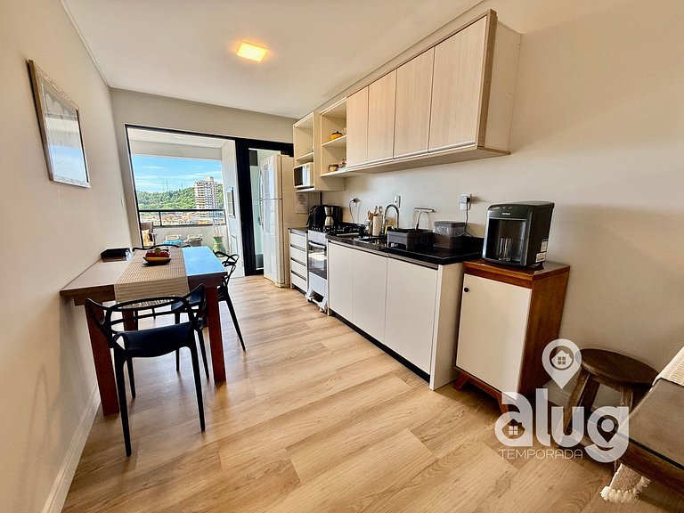 Apartment Safira Sea View Rooftop Pool and Beto Carrero