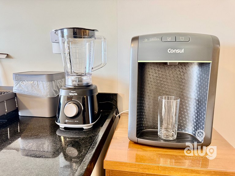 Apartment Safira Sea View Rooftop Pool and Beto Carrero